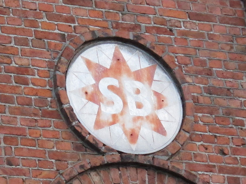 Schous Bryggeri window