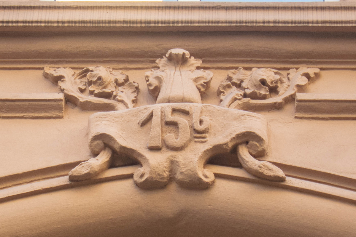 15b